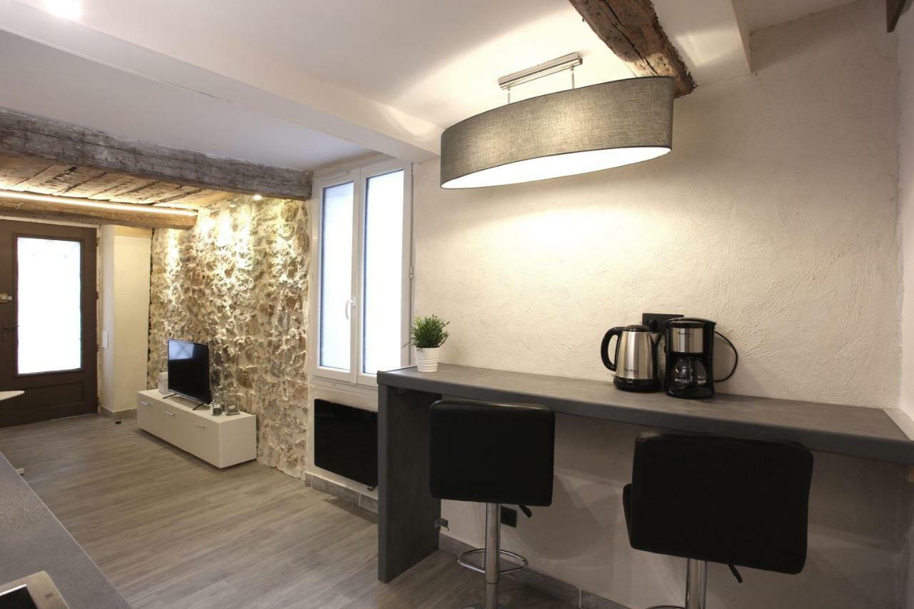 Gregbnb - T2 Ancien Et Moderne - Parking Inclus - 15Min Gare Toulon Bagian luar foto